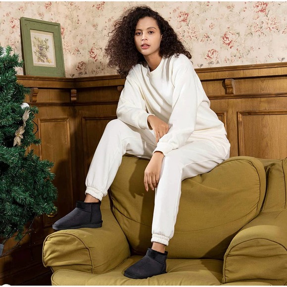 HStylish Women's Classic Mini Short Ankle Boot Size 10 - Picture 8 of 13